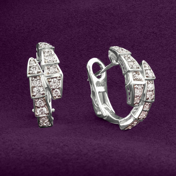 Серьги из белого золота 585 пробы c бриллиантами