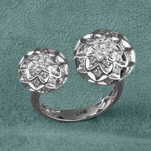 Кольцо из белого золота 585 пробы c бриллиантами