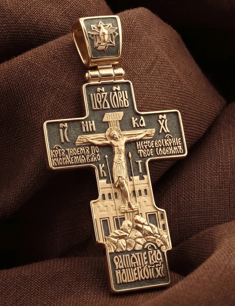 Крест из золота