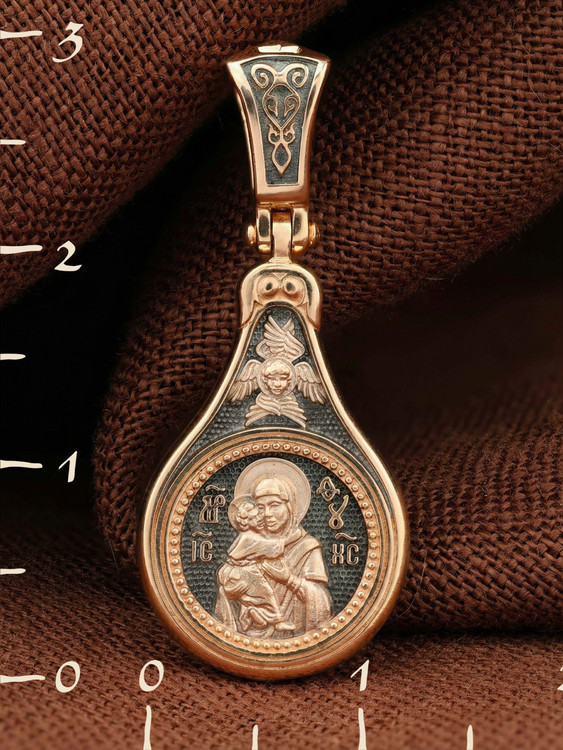 Нательная икона из красного золота 585 пробы