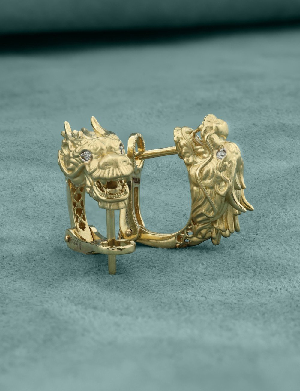 Серьги из лимонного золота c бриллиантами