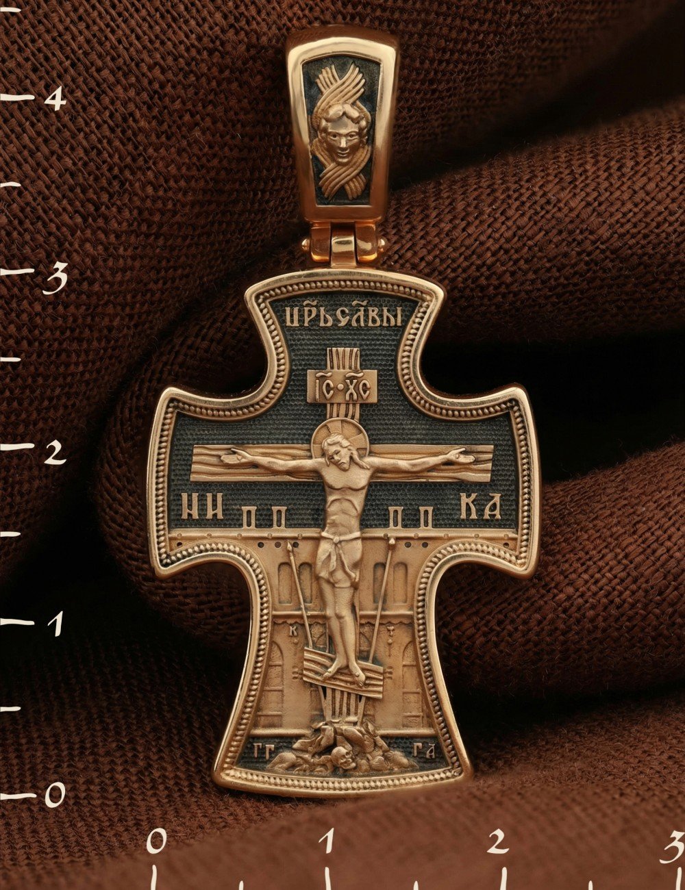 Крест из золота