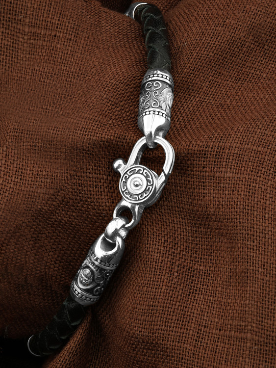 Браслет-шнурок из белого золота 585 пробы c кожаным шнурком