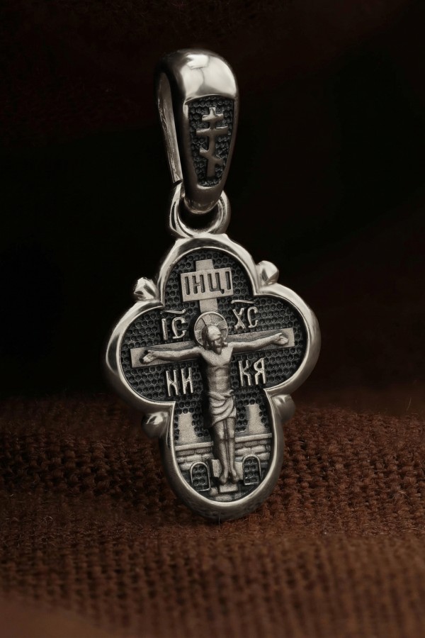 Крест из белого золота 585 пробы