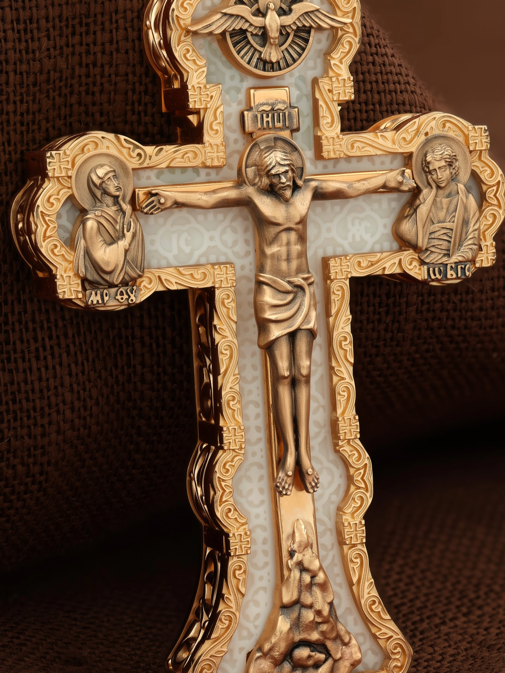 Крест из красного золота 585 пробы c бивнем мамонта