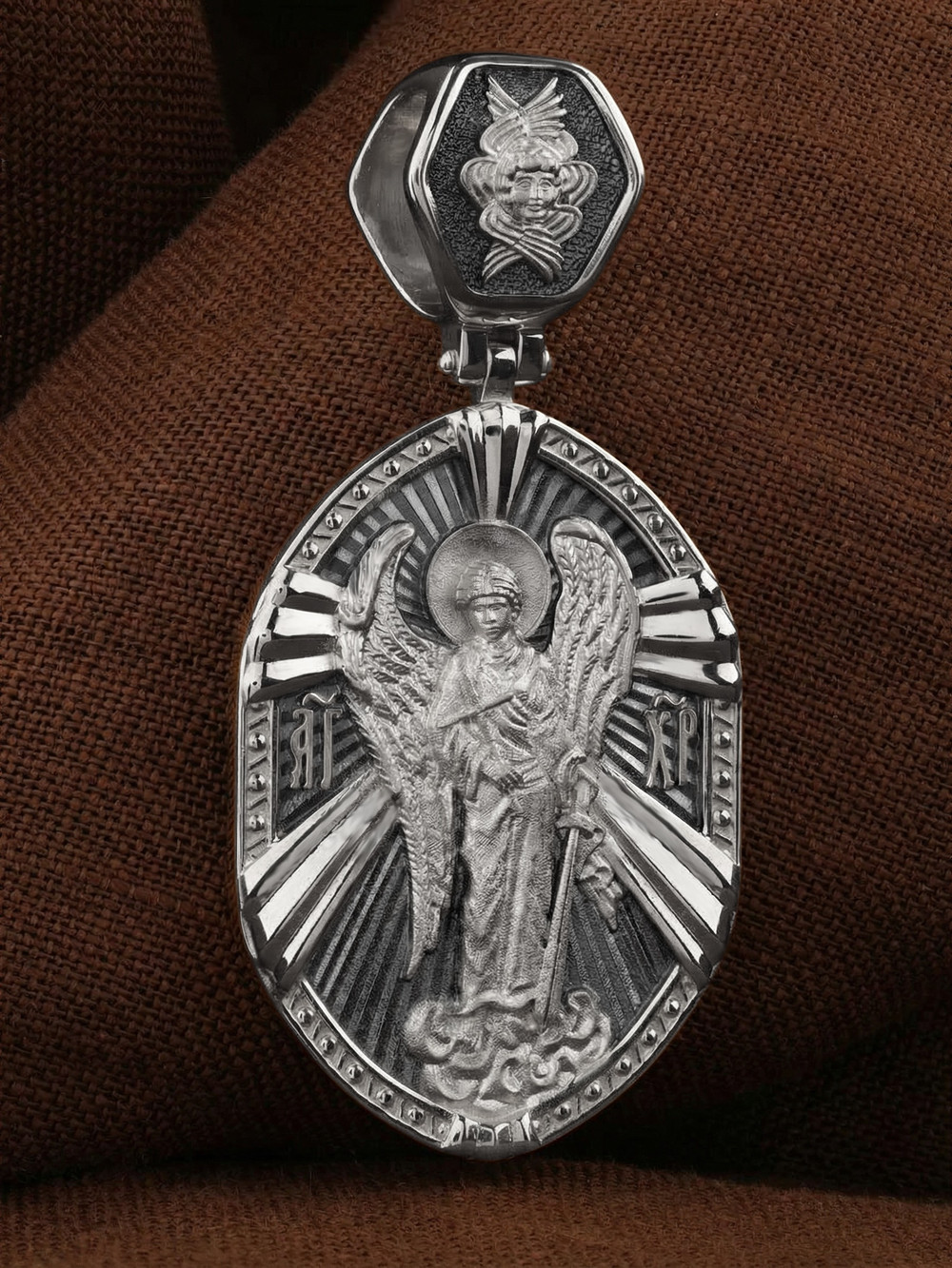 Нательная икона из белого золота 585 пробы