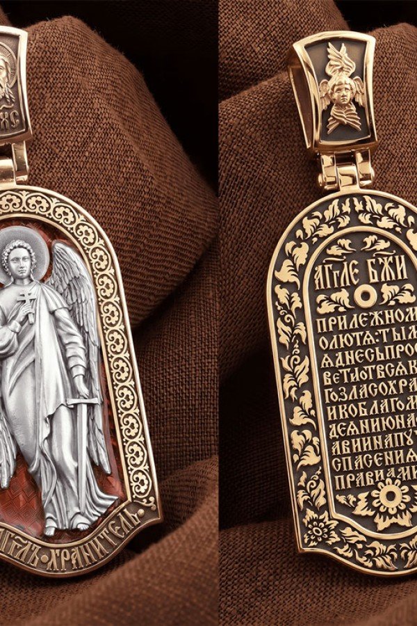 Образок из золота c эмалью