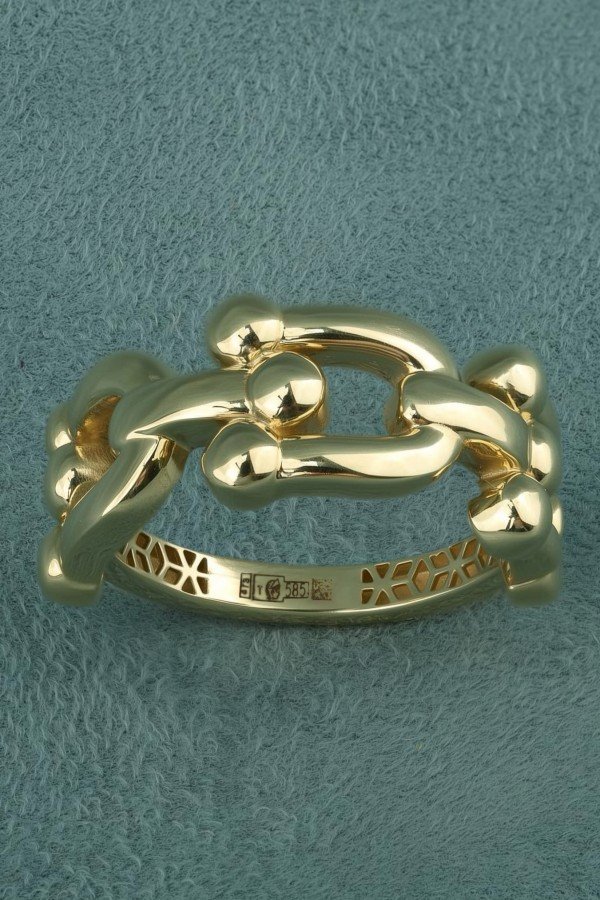 Кольцо из лимонного золота