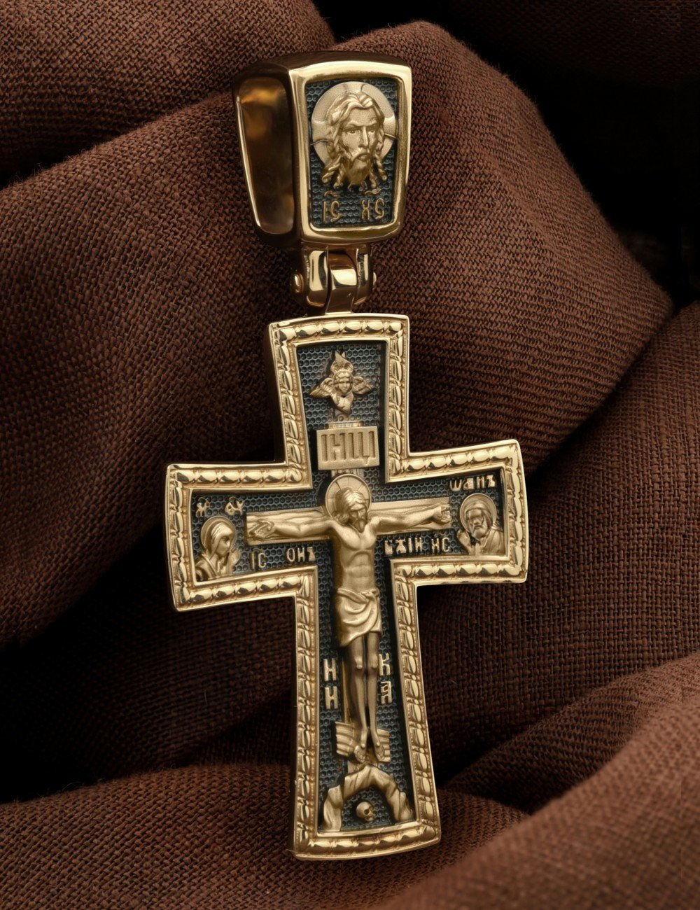 Крест из лимонного золота