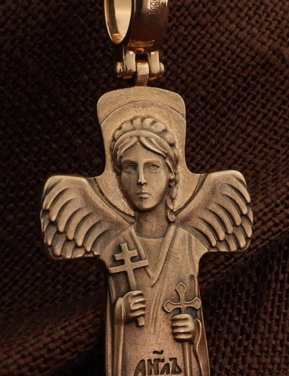 Крест из золота