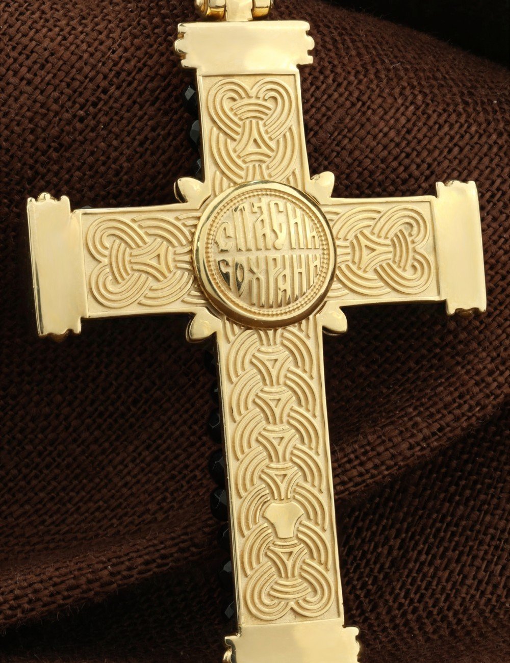 Крест из лимонного золота c ониксом