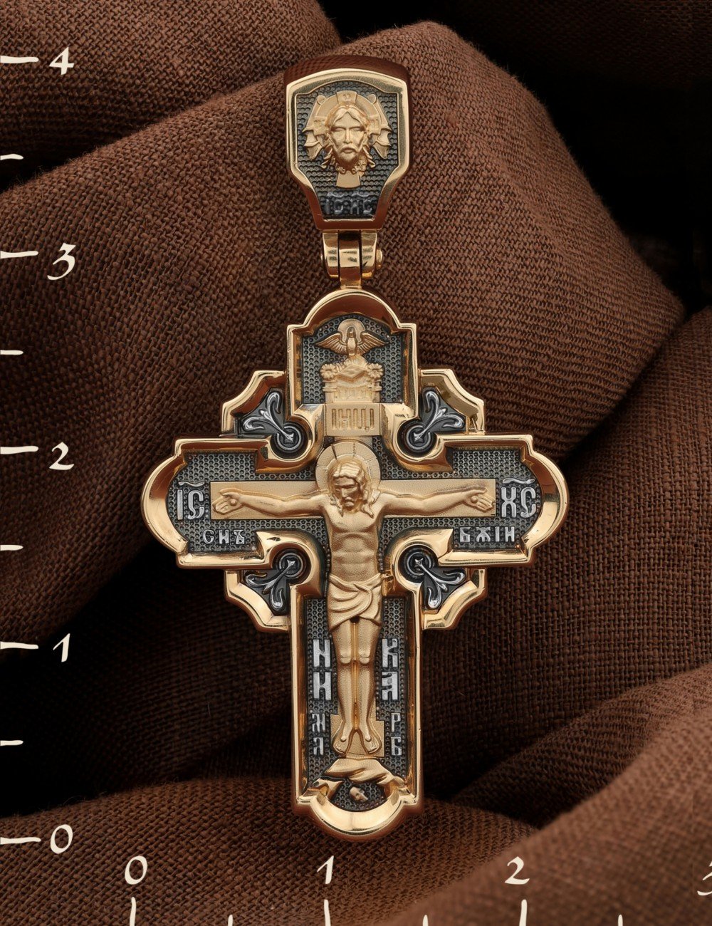 Крест из золота