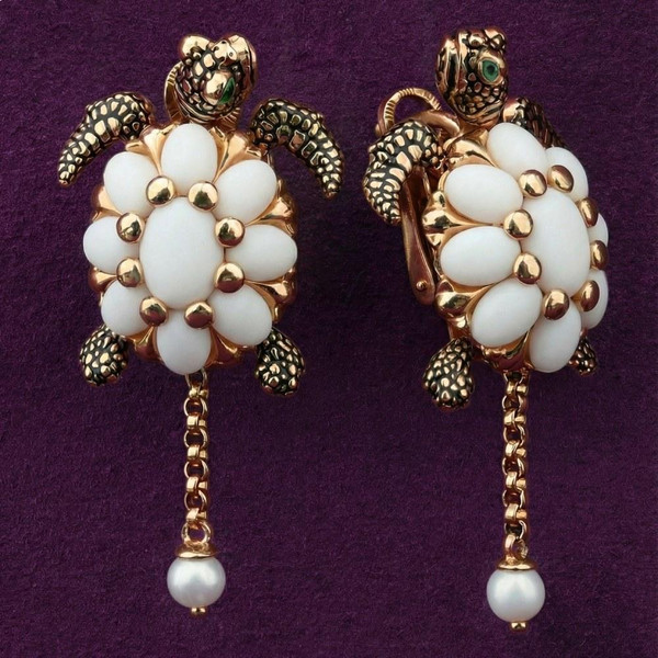 Серьги из красного золота 585 пробы c эмалью, жемчугом и бивнем мамонта