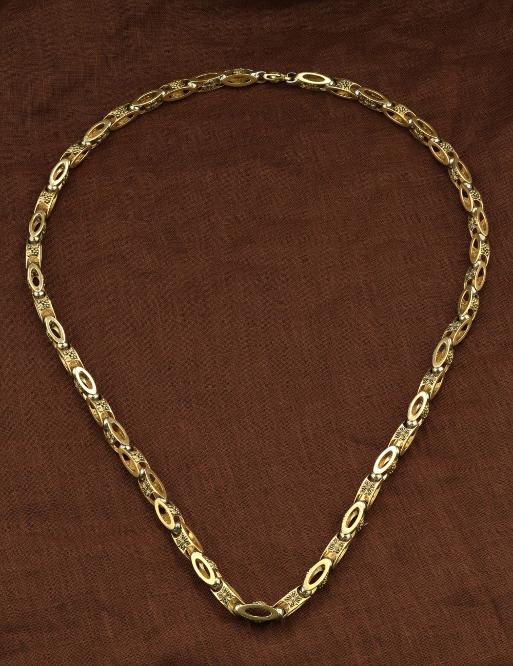 Цепь из лимонного золота