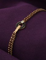 Браслет из золота c бриллиантами и ониксом