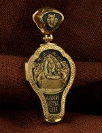 Крест из лимонного золота