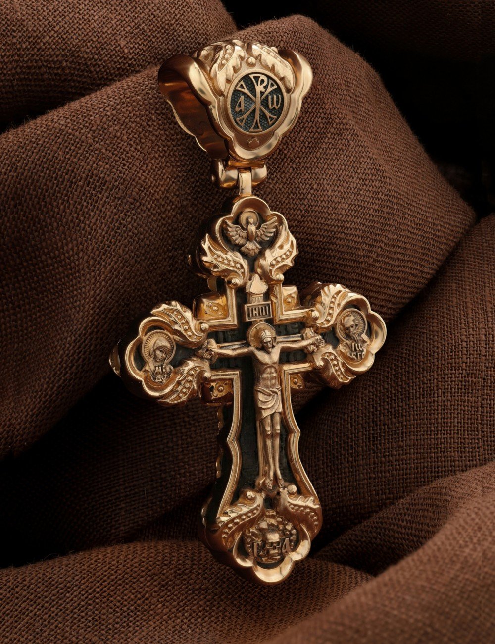 Крест из золота c эбеновым деревом