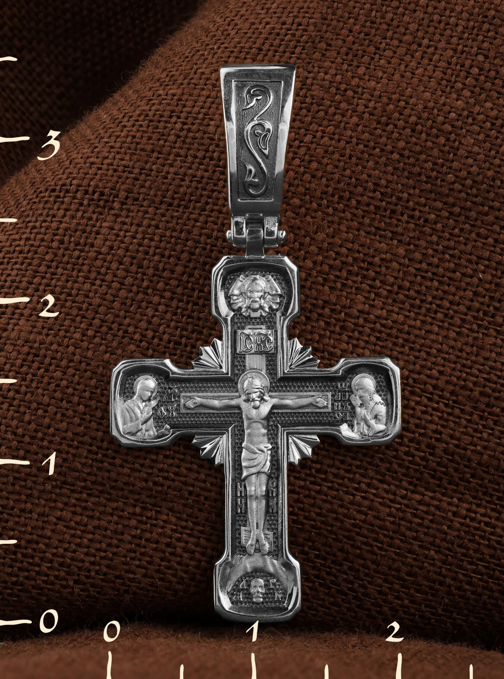 Крест из белого золота 585 пробы