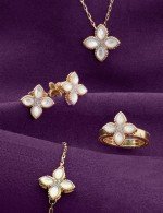 Колье из золота c бриллиантами и перламутром