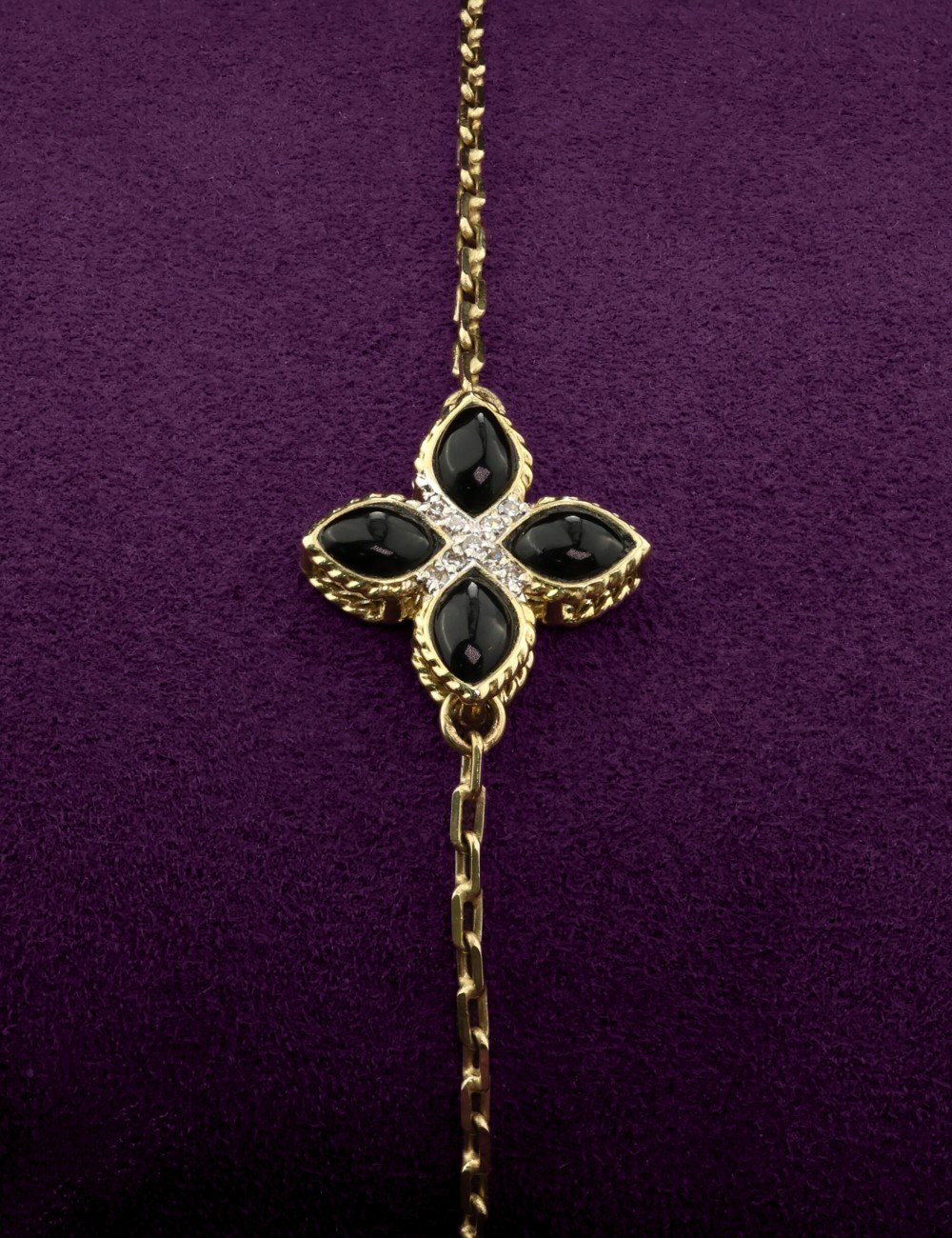 Браслет из лимонного золота c бриллиантами и ониксом