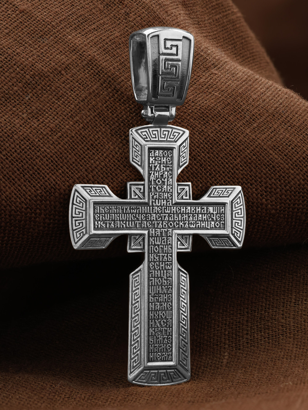 Крест из белого золота 585 пробы