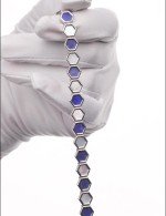 Браслет из белого золота c лазуритом и перламутром