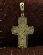 Крест из зелёного золота