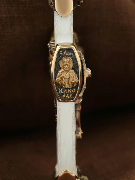 Крест из красного золота 585 пробы c бивнем мамонта