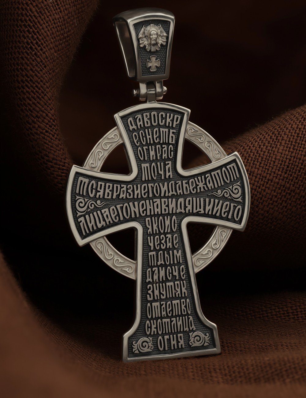 Крест из белого золота