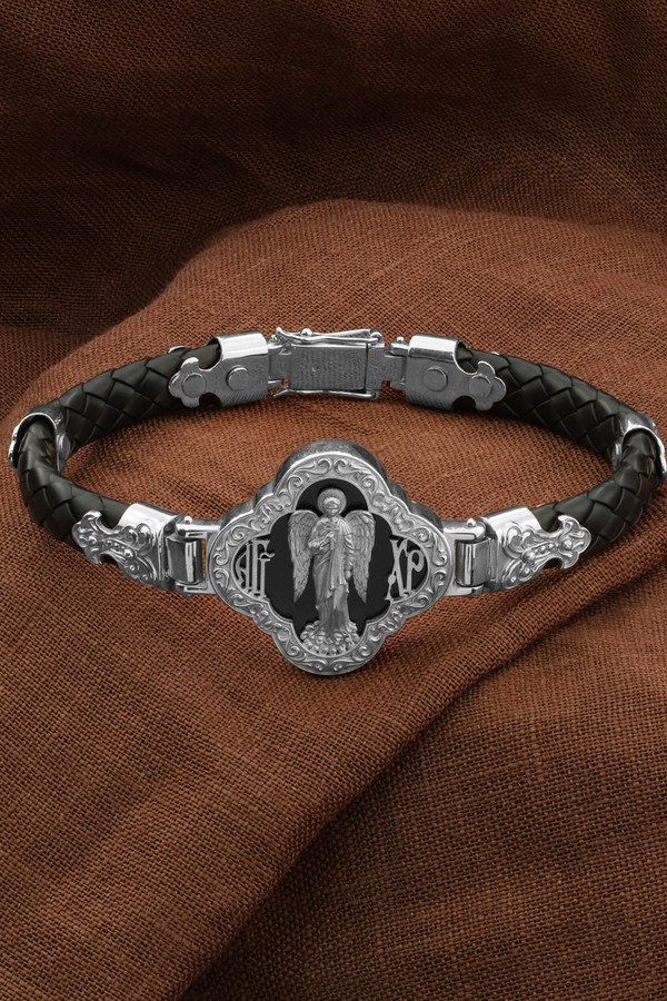 Браслет из белого золота 585 пробы c шнурком и ониксом