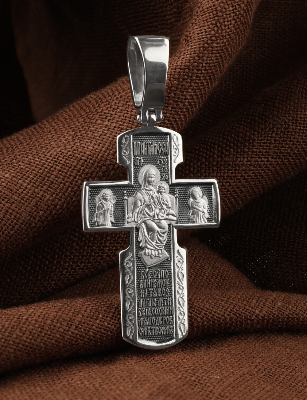 Крест из белого золота