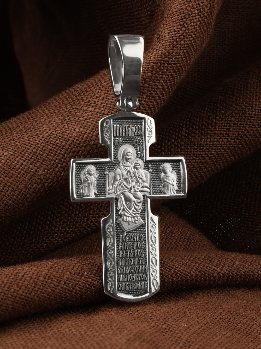 Крест из белого золота 585 пробы