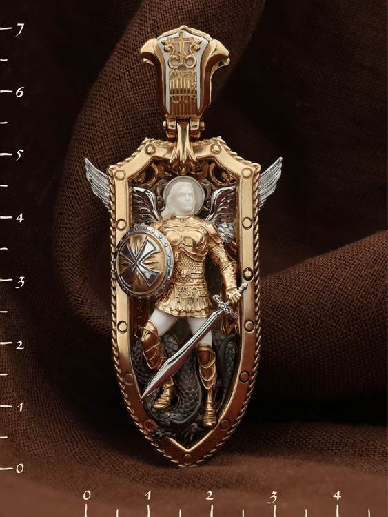 Нательная икона из красного золота 585 пробы c эмалью и бивнем мамонта