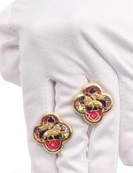 Серьги из лимонного золота c эмалью и перламутром