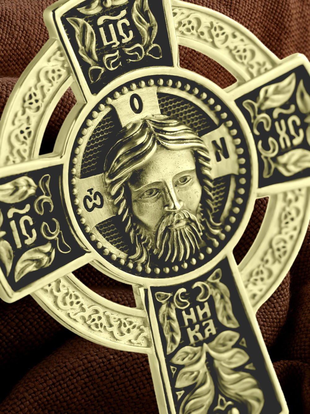 Крест из лимонного золота 585 пробы