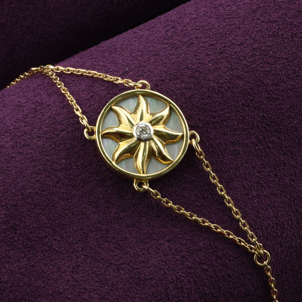 Браслет из лимонного золота 585 пробы c бриллиантами и перламутром