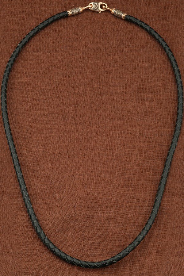 Гайтан из золота c кожаным шнурком