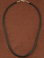 Гайтан из золота c кожаным шнурком