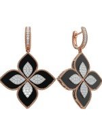 Серьги из золота c бриллиантами и ониксом