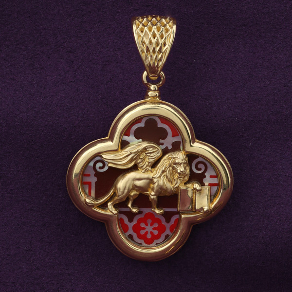 Подвеска из лимонного золота 585 пробы c эмалью и перламутром