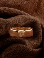 Кольцо из золота