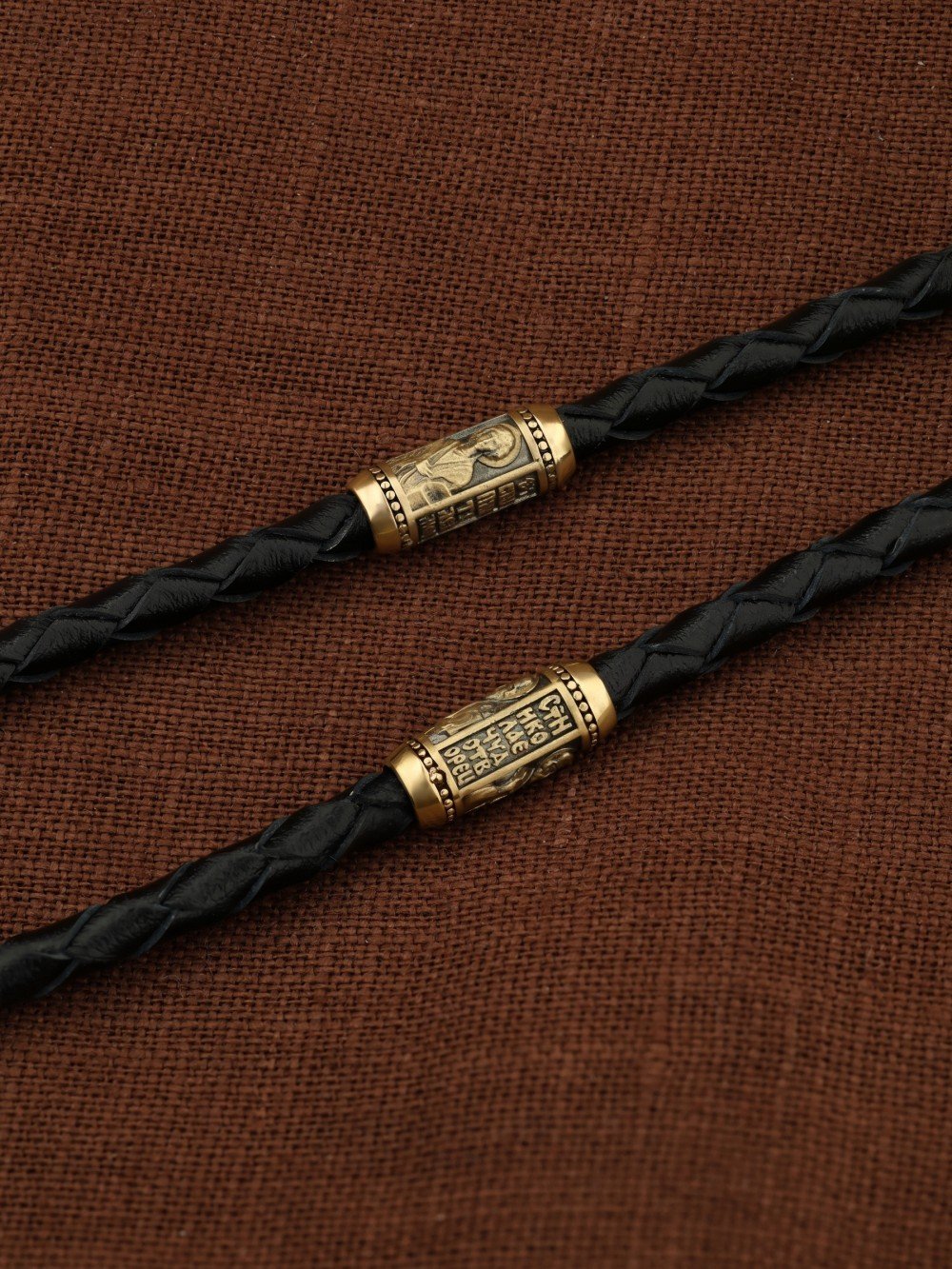 Гайтан из лимонного золота c кожаным шнурком