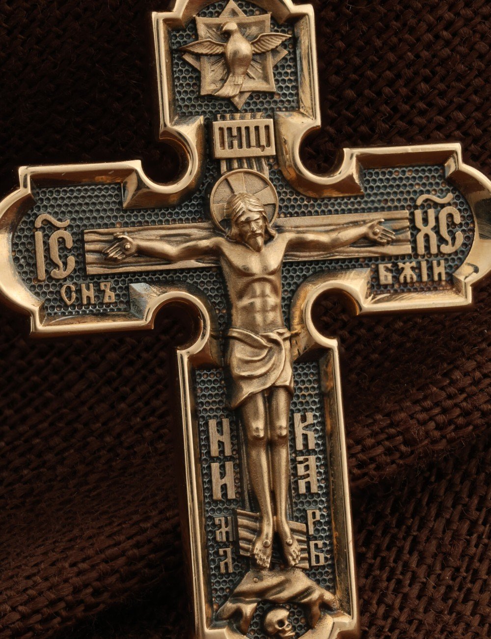 Крест из золота
