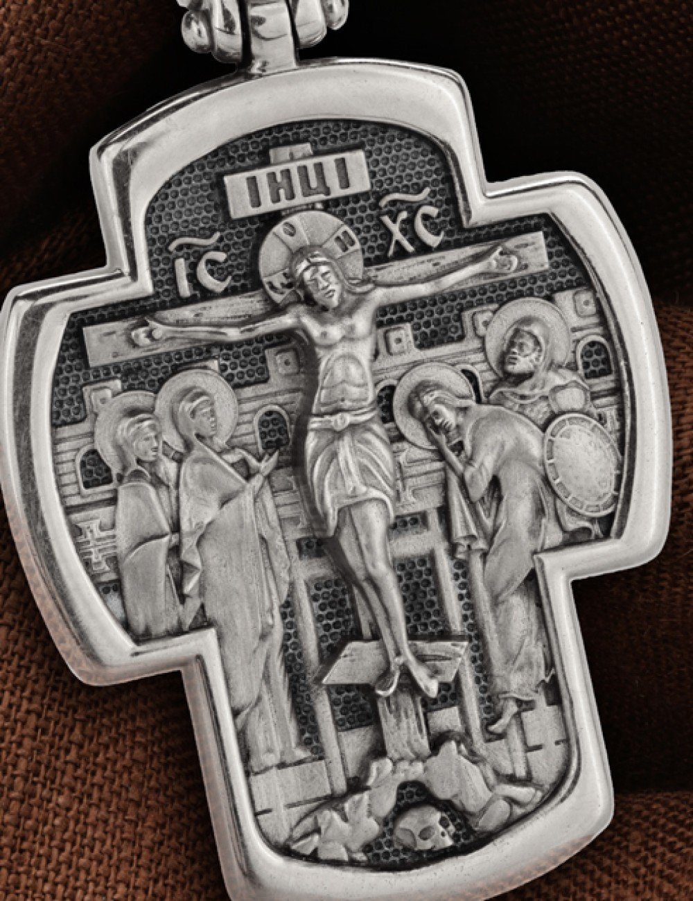 Крест из белого золота