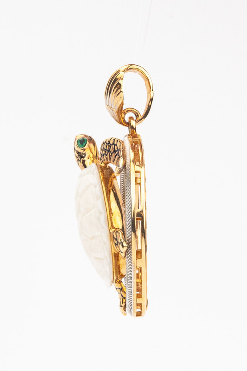 Подвеска из красного золота 585 пробы c эмалью и бивнем мамонта