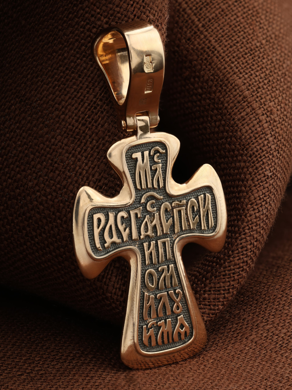 Крест из красного золота 585 пробы