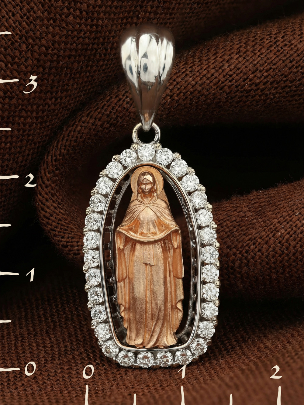 Нательная икона из белого золота 585 пробы c бриллиантами