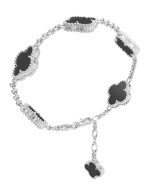 Браслет из белого золота c ониксом