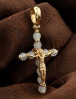 Крест из лимонного золота c агатом