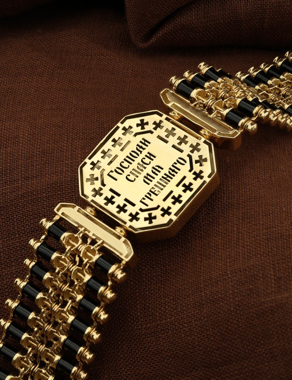 Браслет из лимонного золота c ониксом